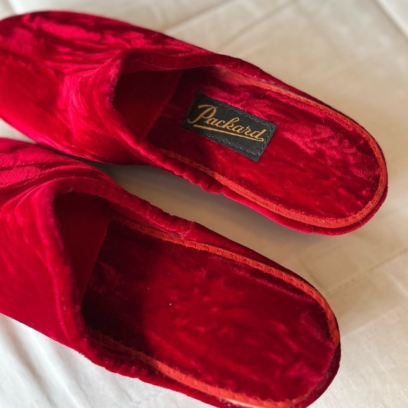 Vintage Red Velvet Velour Packard Wedge Slippers Size 5 - Picture 10 of 16